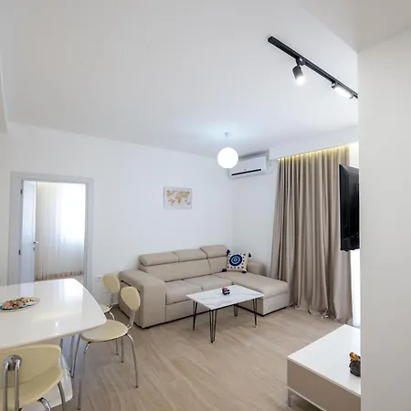 Al Mare Apartment Sarande